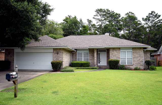 4 bedroom in Parkwood Estates! photos photos