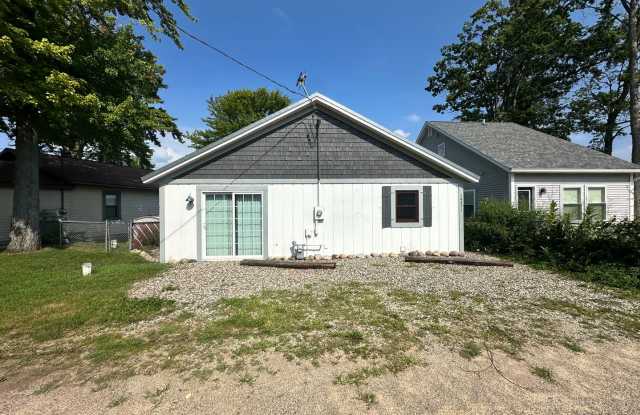 2 Bedroom One Bath Lake House photos photos