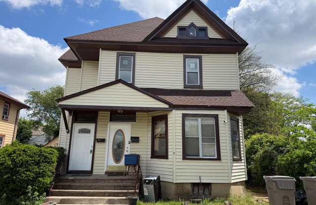 577 BILLINGS Avenue photos photos