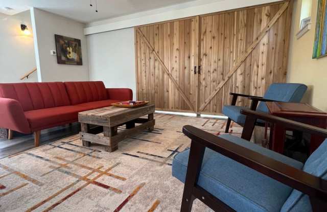 Semi-Furnished, Two + bedroom Ashland home | Available Late October Gallery 4