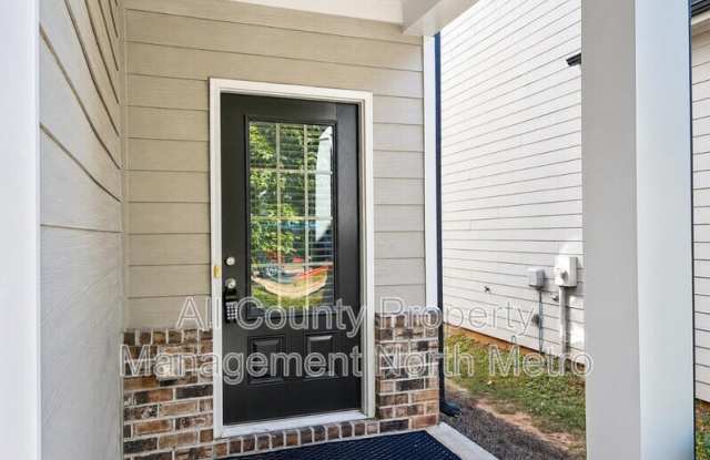 5636 Apple Grove Road Gallery 2