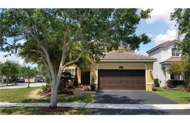 1518 Maple Dr - 1518 Maple Dr, Weston, FL 33327