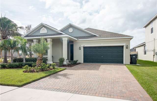 10014 VICTORY GALLOP LOOP - 10014 Victory Gallop Loop, Apollo Beach, FL 33573