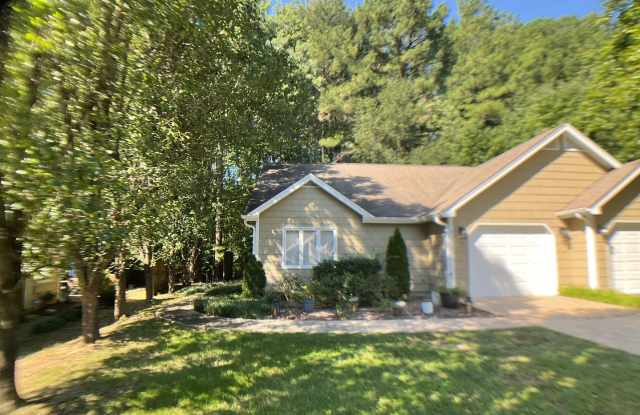 Updated 2 Bed with Garage in Popular Five Oaks!  Community Pool! Gallery 1
