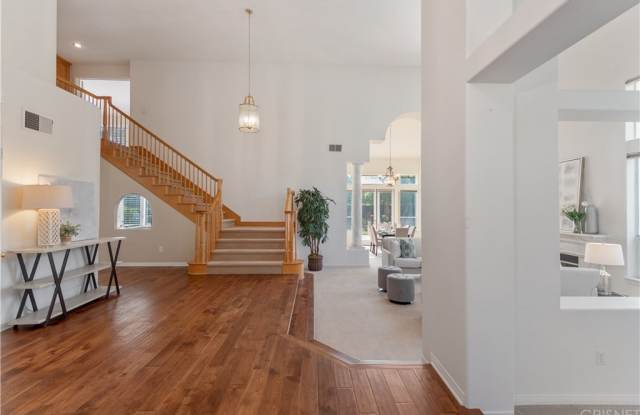 11800 Wood Ranch Road Gallery 3