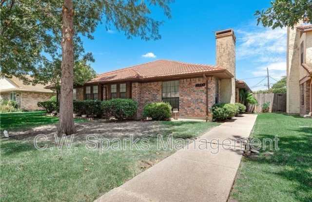 3043 Modella Ave - 3043 Modella Avenue, Dallas, TX 75229