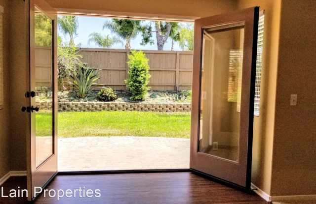372 Spring Canyon Way - 372 Spring Canyon Way, Oceanside, CA 92057