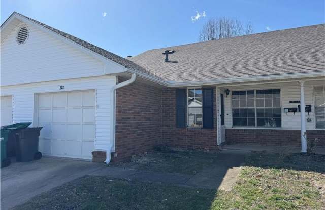 312  S 11th  PL photos photos