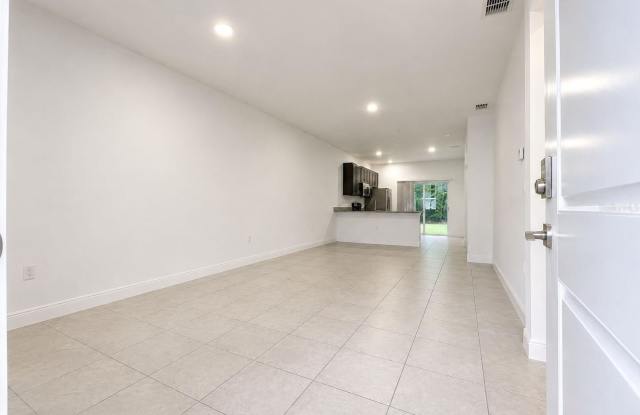 9130 N MENDOZA Way Gallery 2