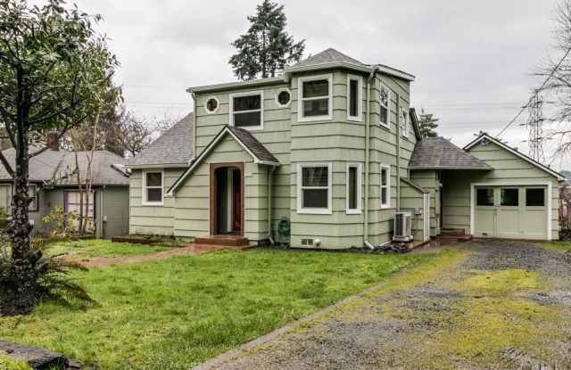 Renovated 3-Bedroom, 1.5-Bath Home with Unique Architecture! - 1625 Riverview Street, Eugene, OR 97403