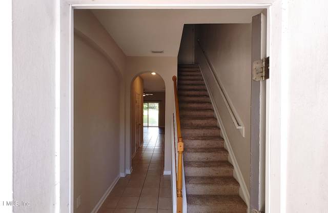 5976 PAVILION Drive Gallery 4