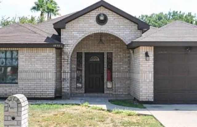 4213 W Ithaca Avenue Gallery 1