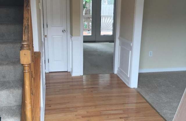14101 Ramsey Ct Gallery 2