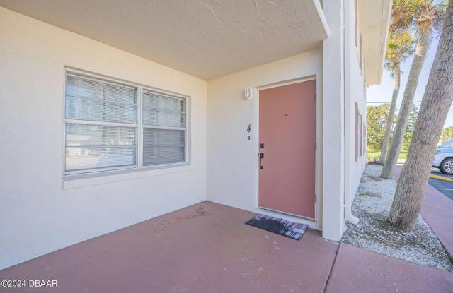 400 Auburn Drive - 400 Auburn Drive, Daytona Beach, FL 32118