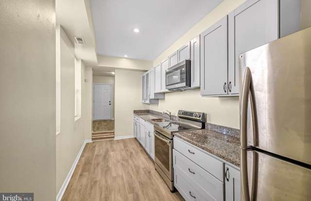 2131 JEFFERSON Street photos photos