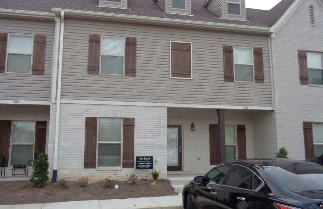 4BR/4.5BA For Rent - 426 Walker Circle, Oxford, MS 38655