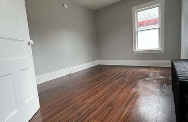 1560 East Main Street - 2 photos photos