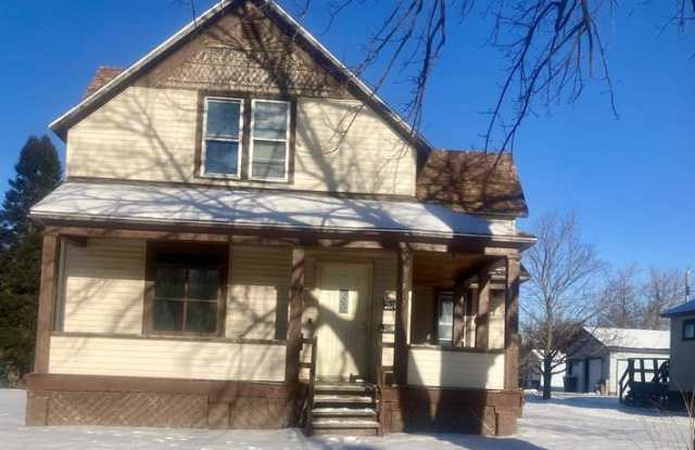 312 11th Avenue East - Down Gallery 1