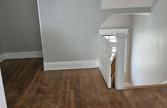 71 Campfield Avenue Gallery 2