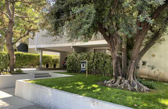 533 S Hudson Ave - 533 South Hudson Avenue, Pasadena, CA 91101