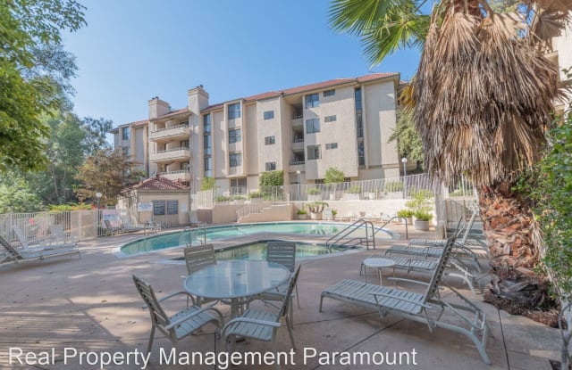 4141 Via Marisol - 4141 Via Marisol, Los Angeles, CA 90042