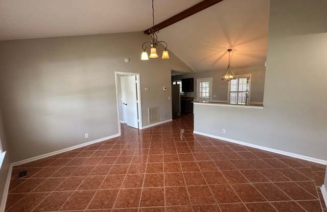 Charming 3 Bed 2 Bath Home in Antioch photos photos