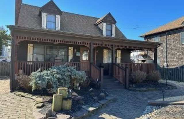 11 3rd Avenue photos photos