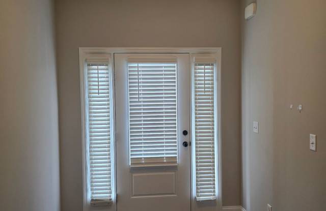 Rent ready! 4-Bed Home Near Fort Gordon & walk to Belair K-8 & Kroger marketplace! Gallery 4
