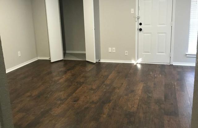 6864 South Creek Dr. Gallery 3