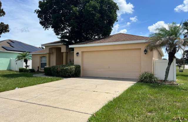 Now Available: 4BR/2BA Modern Home Gallery 1