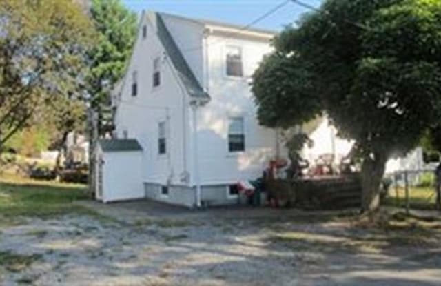 9 Atwood Ave - 9 Atwood Avenue, Stoneham, MA 02180