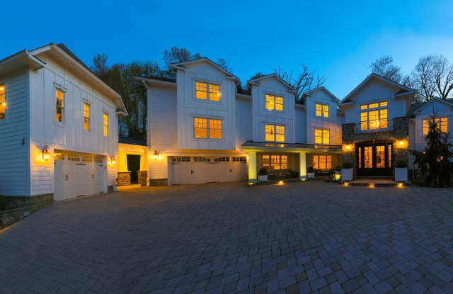 6329 LINWAY Terrace photos photos