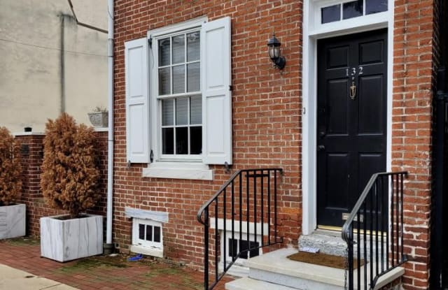132 CHRISTIAN STREET - 132 Christian Street, Philadelphia, PA 19147