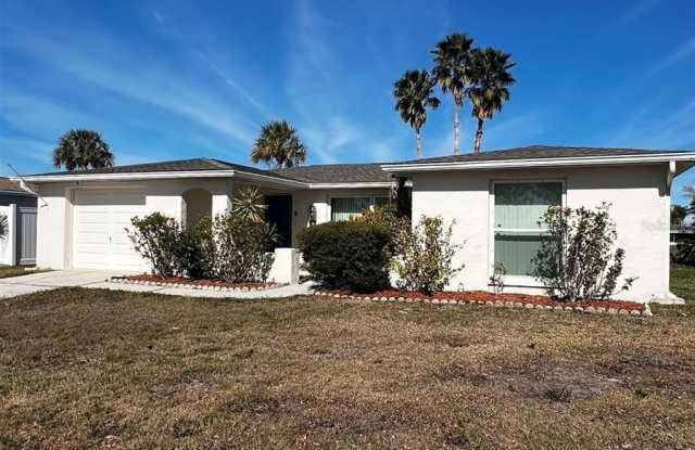 7403 POPULUS DRIVE photos photos