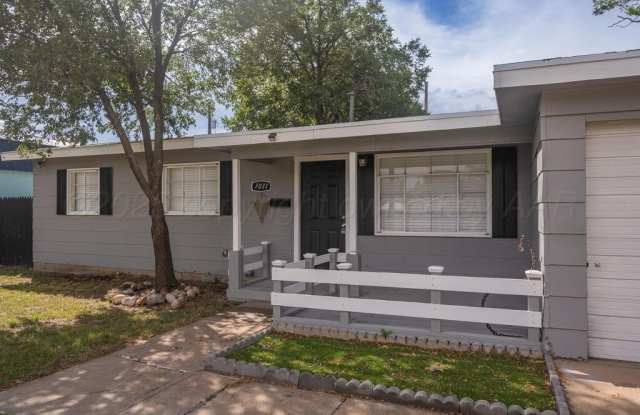 1011 SW 48TH Avenue photos photos