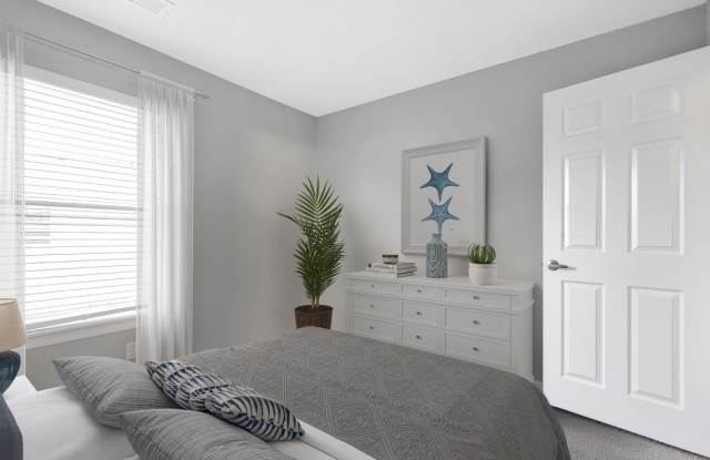 Ashton Village Apartment Homes Gallery 4