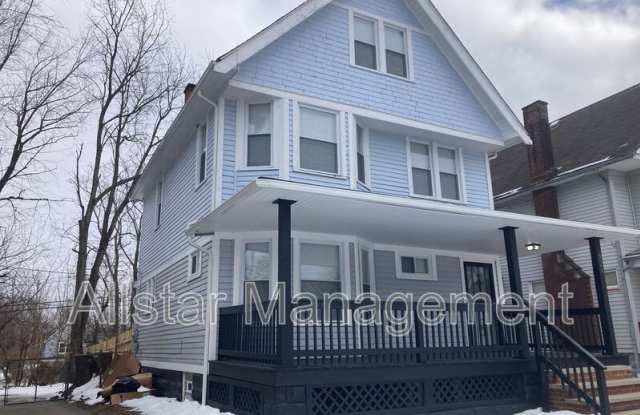 521 E 109th Street photos photos