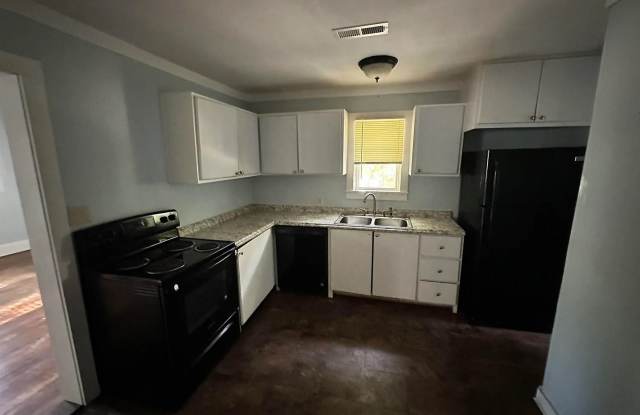 2 Bedroom 1 Bath Home for Rent!! Gallery 3
