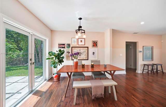 7651 SW 67th Ave - 7651 Southwest 67th Avenue, South Miami, FL 33143