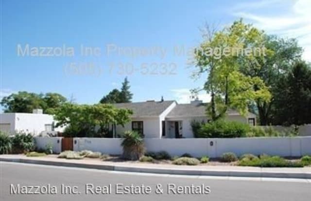 722 Solano Dr SE - 722 Solano Drive Southeast, Albuquerque, NM 87108