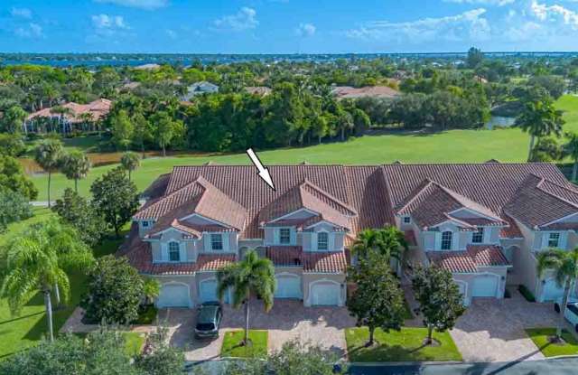 2371 SW Carriage Hill Terrace unit: 202 photos photos 2371 SW Carriage Hill Terrace unit: 202 photos photos