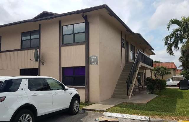 6605 West 26th Drive Apt 24 Bldg 18 - 6605 West 26th Drive, Hialeah, FL 33016