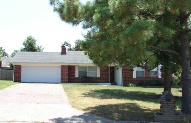 1815 Nightingale  Court photos photos