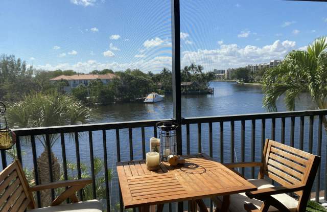 22 Royal Palm Way photos photos