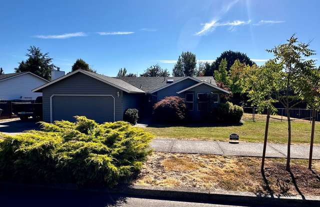 3 Bedroom 2 Bath Single Family home photos photos
