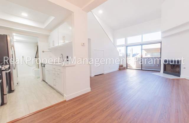 Spectacular 2 Bedroom, 2 Bath Condo with Large Loft flex-space photos photos Spectacular 2 Bedroom, 2 Bath Condo with Large Loft flex-space photos photos