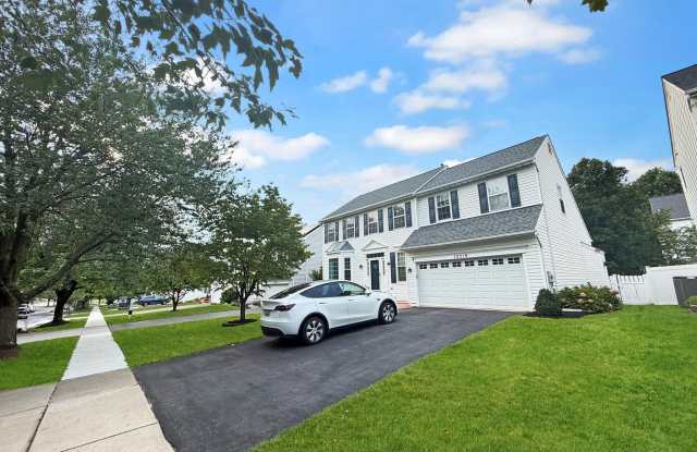 12519 ROYAL CROWN Drive Gallery 1