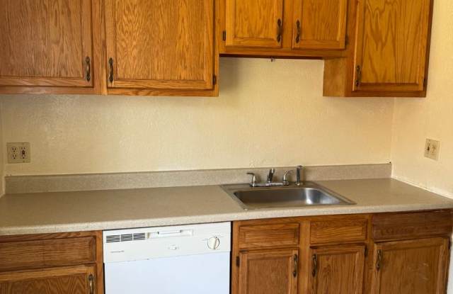 Warrensville Heights Townhome photos photos