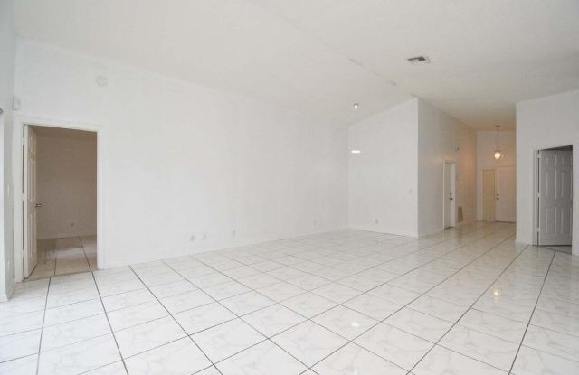 1456 Waterway Cove Drive Gallery 4