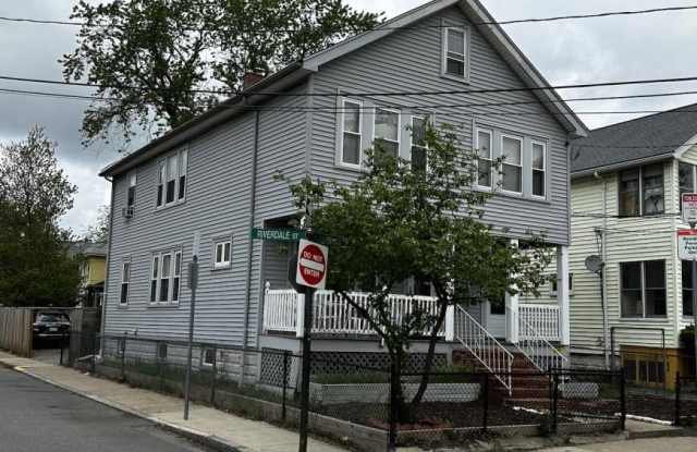 60 Raymond St. photos photos
